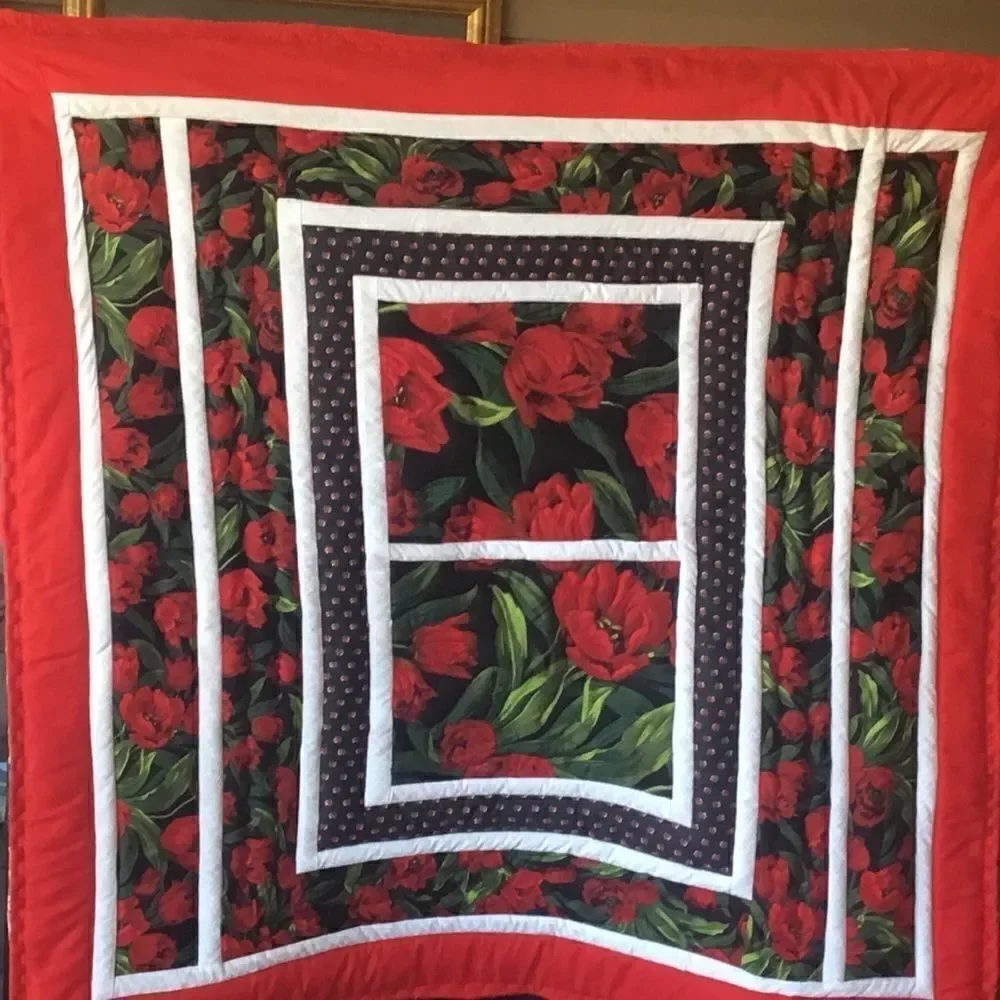 NWT Hand Crafted Tulip Time Quilt